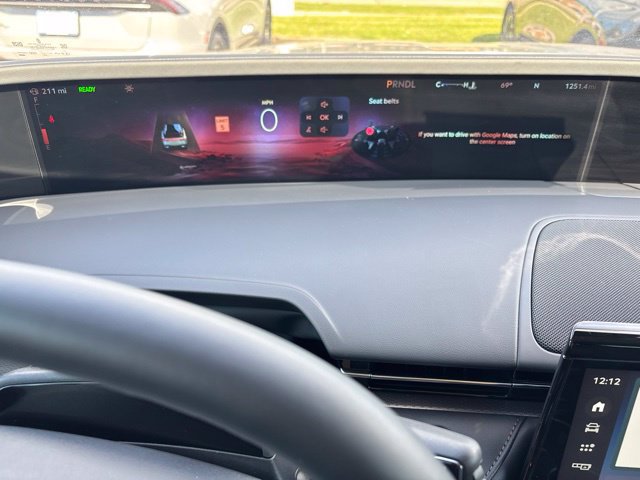 New 2026 Lincoln Nautilus Premier AWD/4WD image 19