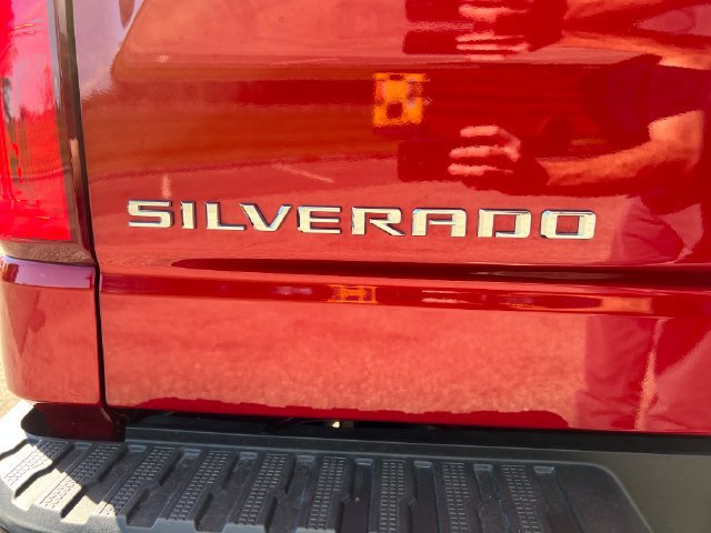 Used 2022 Chevrolet Silverado 1500 Custom Trail Boss w/ Safety Confidence Package AWD/4WD image 40