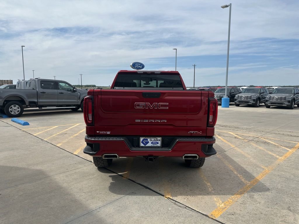 Used 2021 GMC Sierra 1500 AT4 w/ AT4 Value Package AWD/4WD image 6