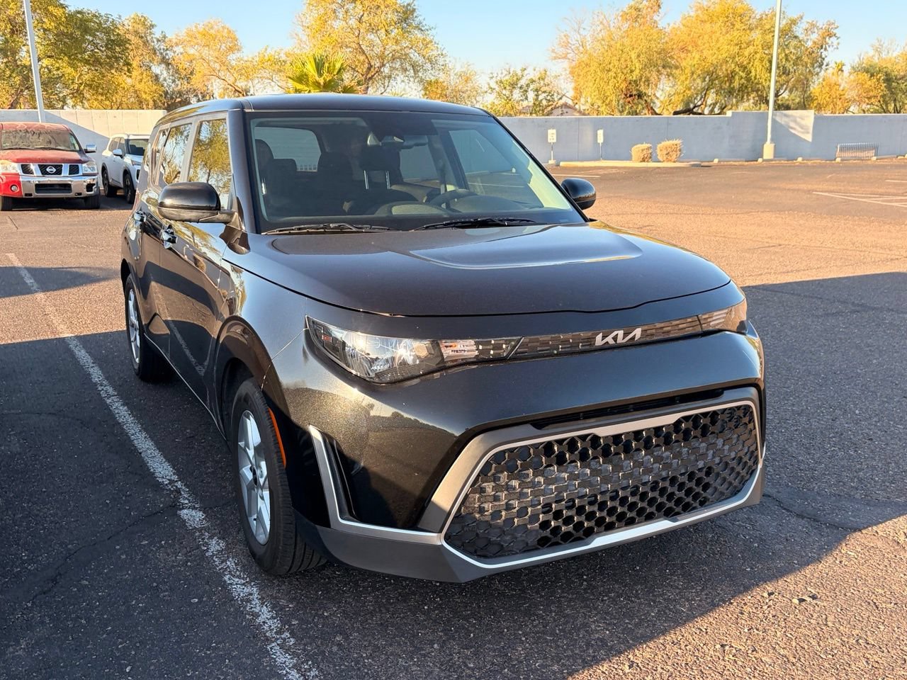 Used 2023 Kia Soul S FWD image 4