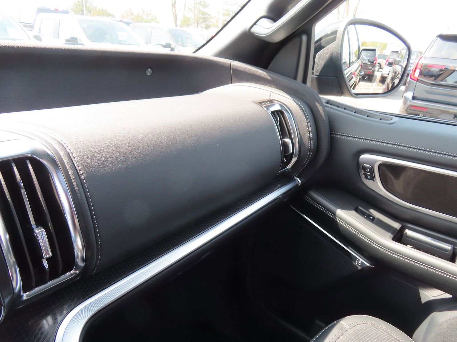 New 2026 Ford Expedition Platinum image 13