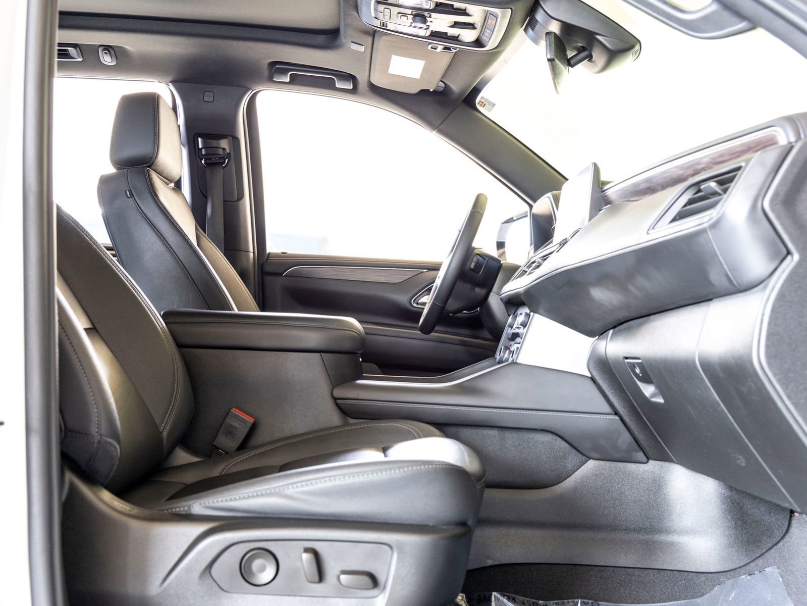 Used 2023 Chevrolet Tahoe LT w/ LT Signature Plus Package image 27