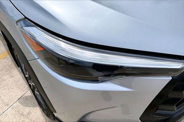 Certified 2026 Toyota Corolla Cross XLE w/ Convenience Package image 28