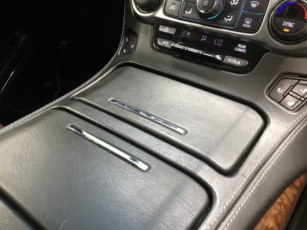 Used 2019 Chevrolet Tahoe Premier w/ Premier Plus Edition image 35
