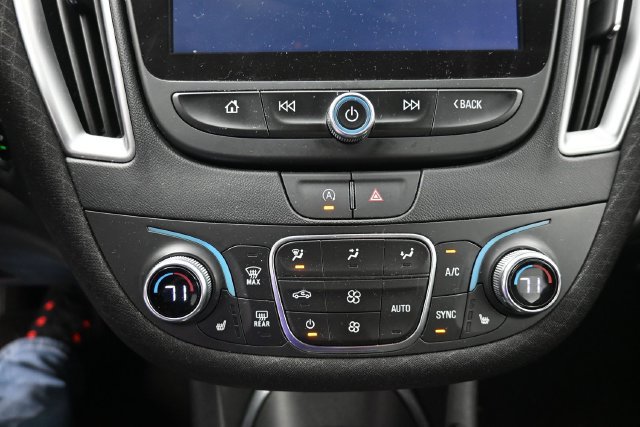 Used 2025 Chevrolet Malibu LT FWD image 20