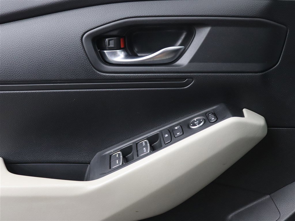 Used 2024 Honda Accord LX image 32