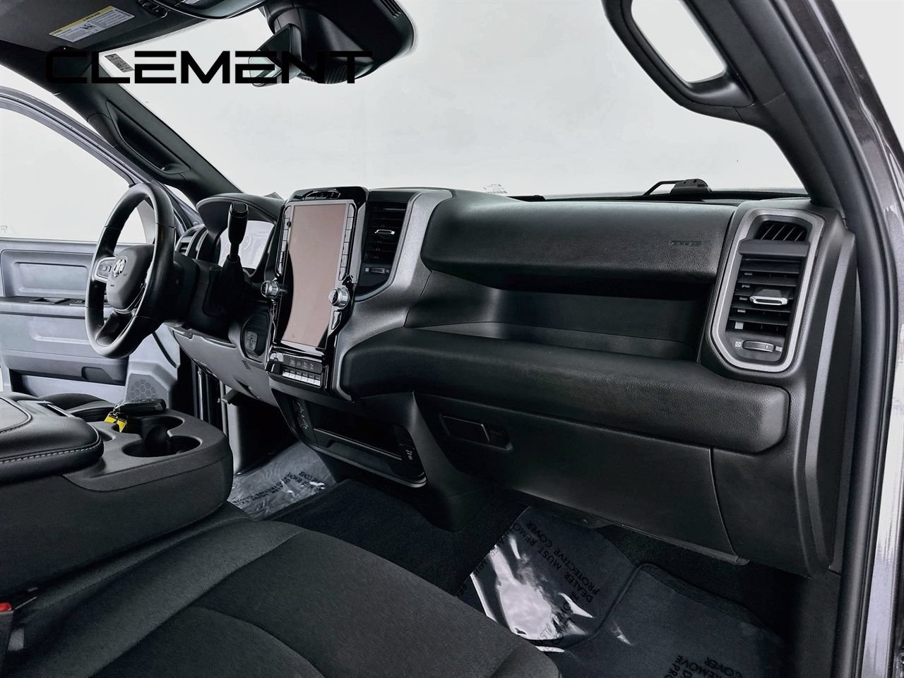 Used 2025 RAM 2500 Tradesman AWD/4WD image 32