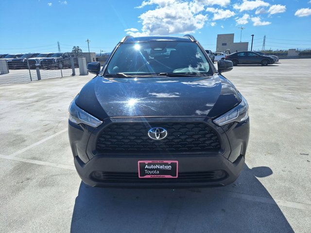 Certified 2024 Toyota Corolla Cross LE image 2