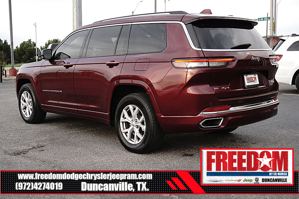 Used 2021 Jeep Grand Cherokee L Overland image 3