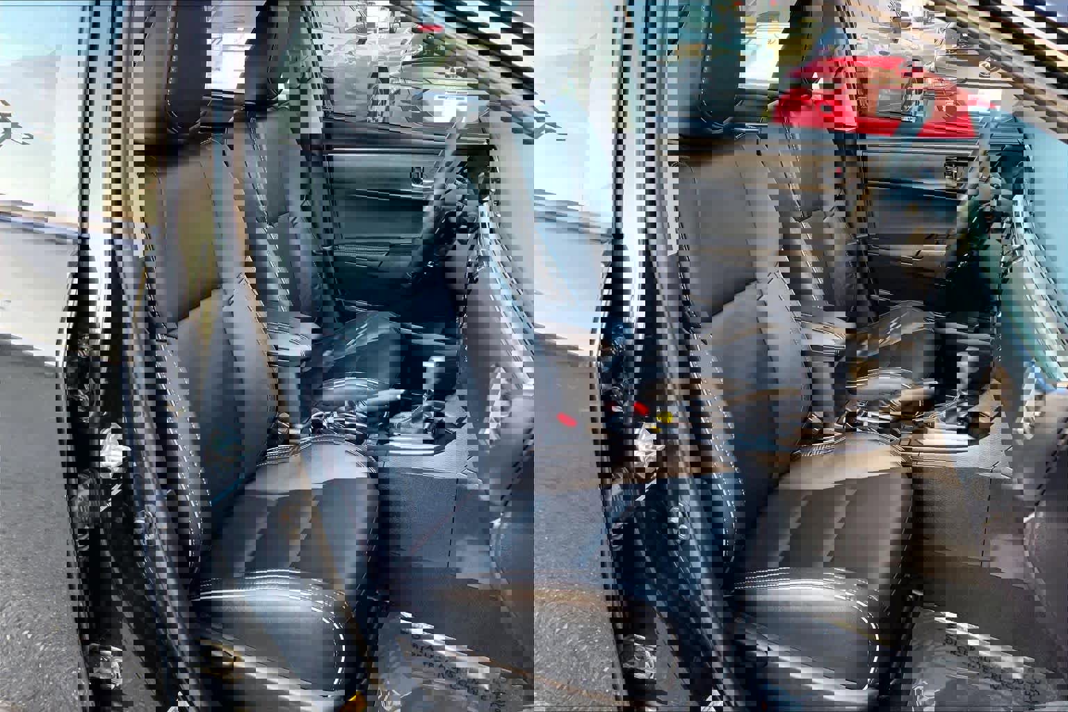 Used 2016 Toyota Corolla S Premium image 9