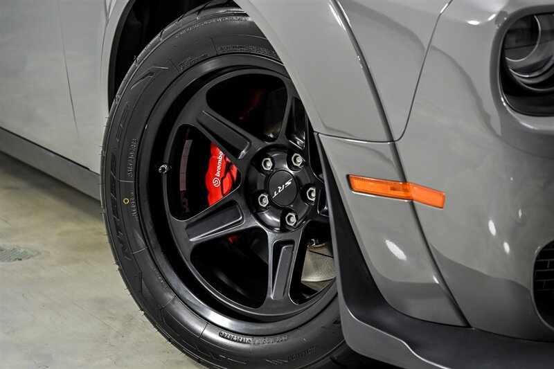 Used 2018 Dodge Challenger SRT Demon RWD image 3