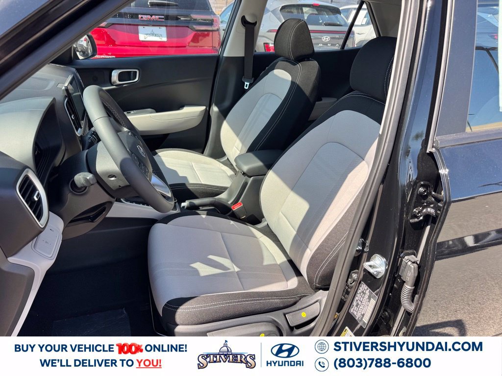 New 2026 Hyundai Venue SEL FWD image 17