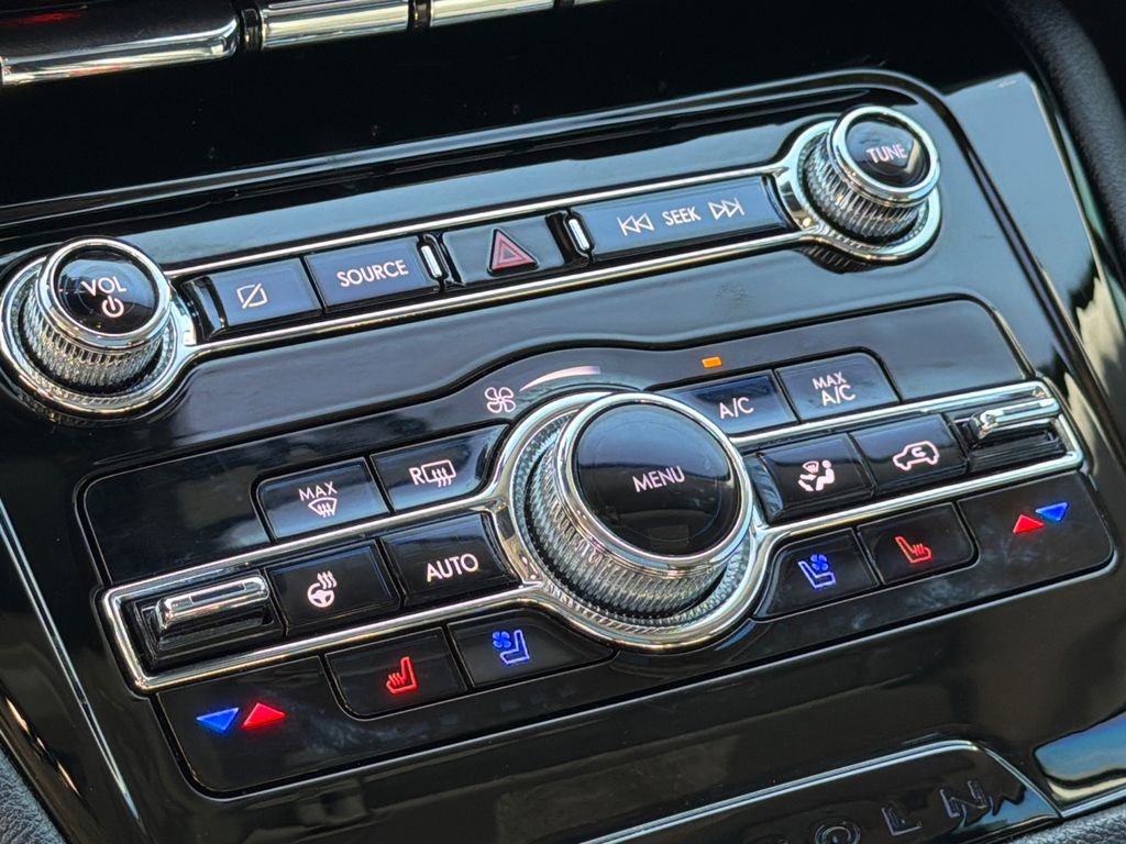 Used 2022 Lincoln Corsair FWD w/ Premium Package image 27