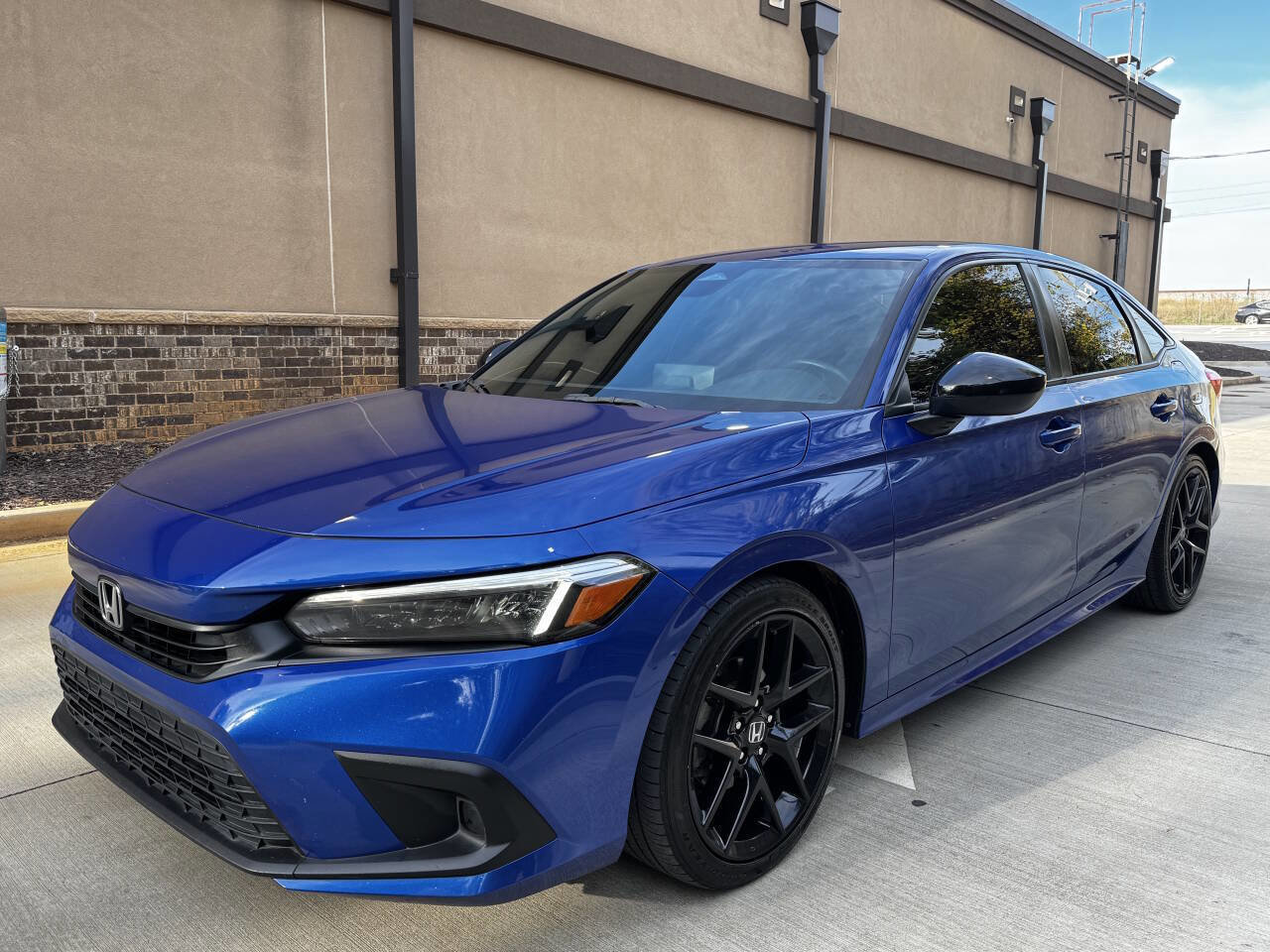 Used 2022 Honda Civic Sport image 6