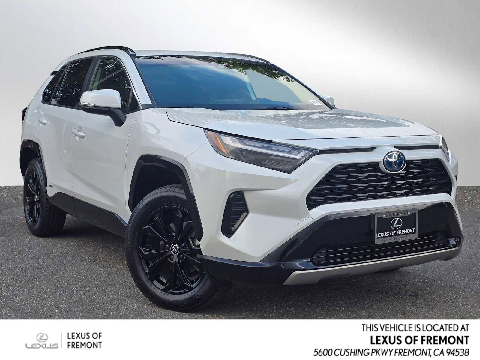 Used 2023 Toyota RAV4 SE
