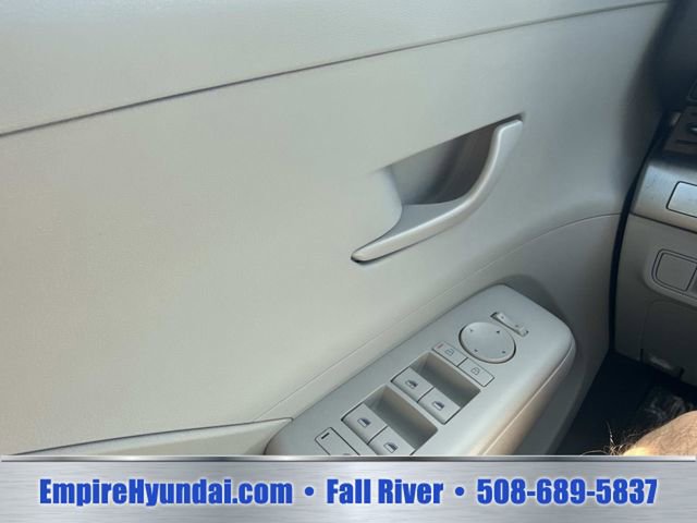 Certified 2024 Hyundai Kona SEL AWD/4WD image 31