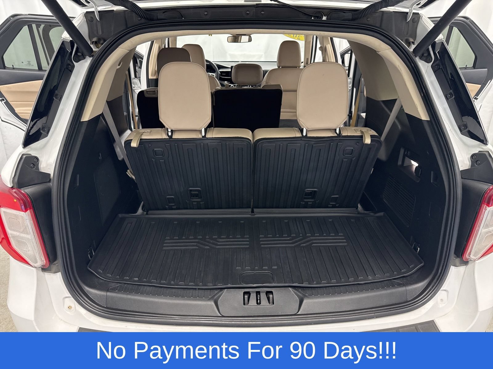Used 2024 Ford Explorer Limited AWD/4WD image 45