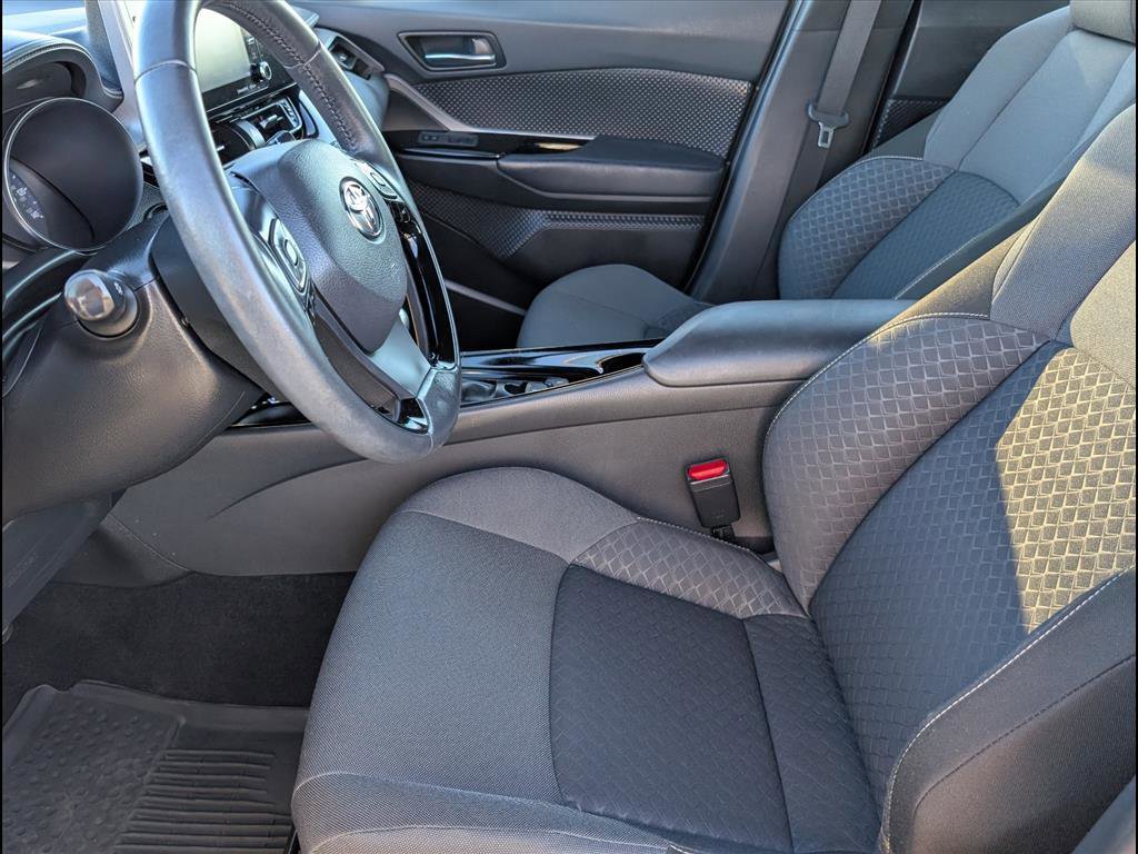 Used 2021 Toyota C-HR Nightshade image 10