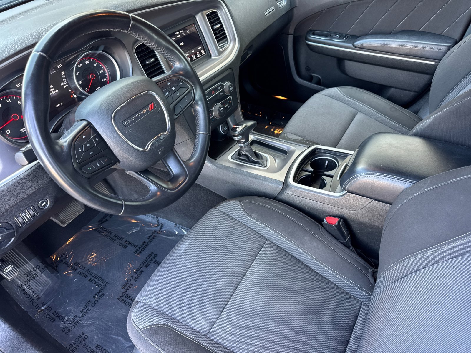 Used 2022 Dodge Charger SXT RWD image 10