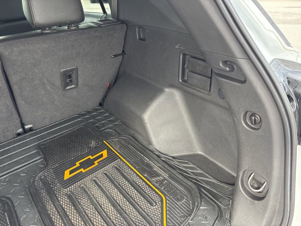 Used 2022 Chevrolet Equinox Premier AWD/4WD image 9