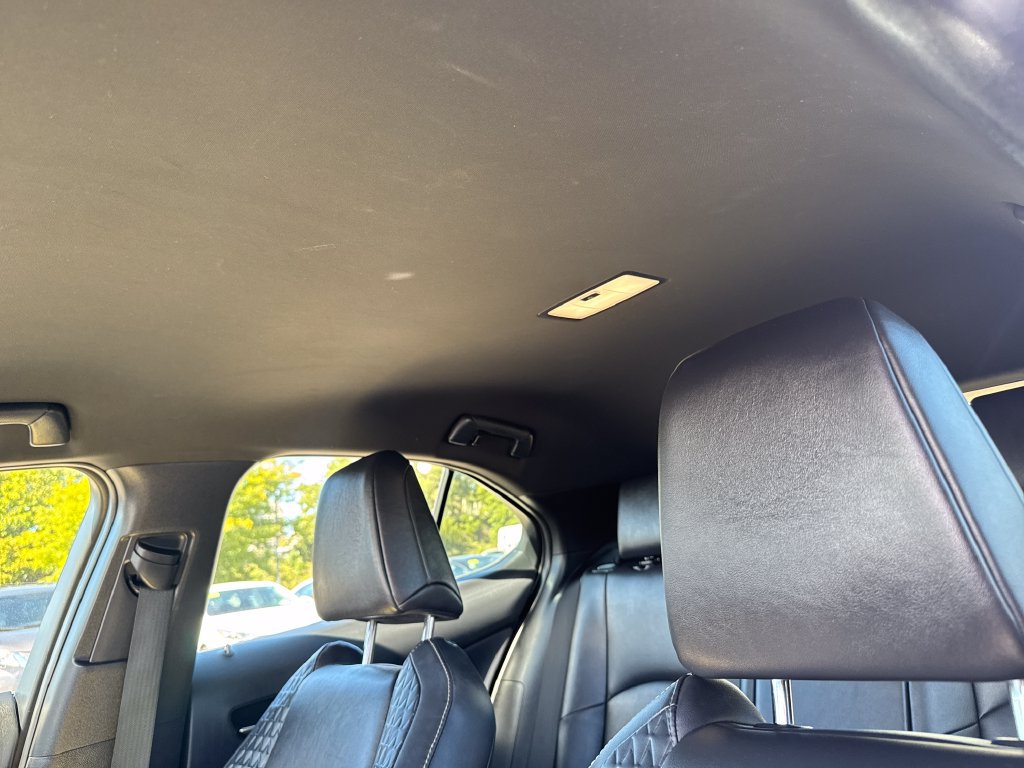 Used 2019 Lexus UX 200 w/ Accessory Package FWD image 16