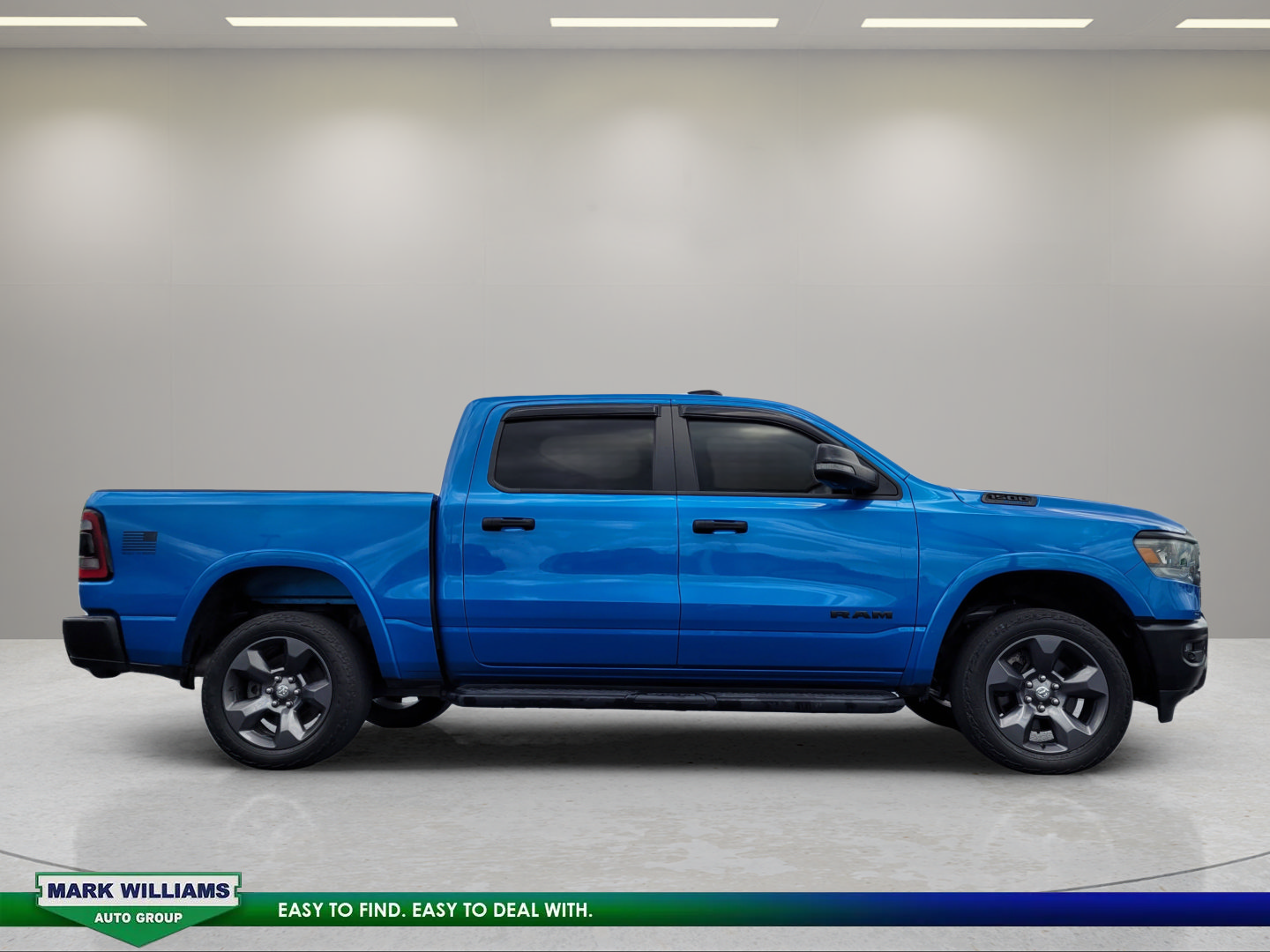 Used 2023 RAM 1500 Big Horn AWD/4WD image 2
