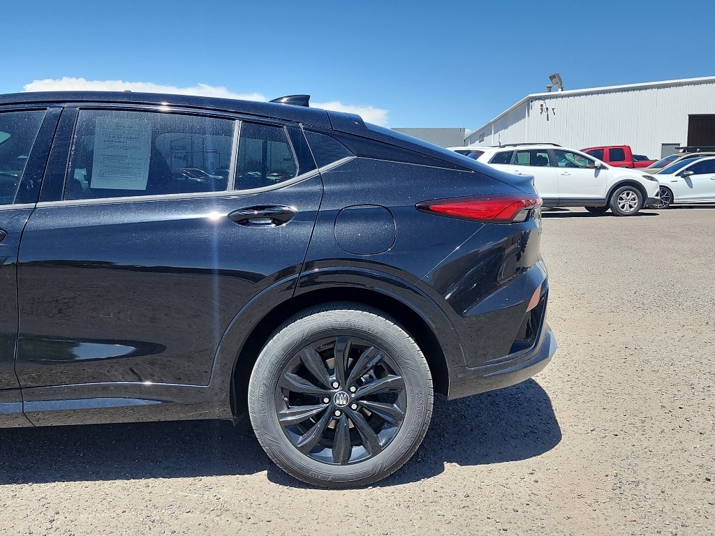 Used 2025 Buick Envista Sport Touring w/ Convenience I Package image 9