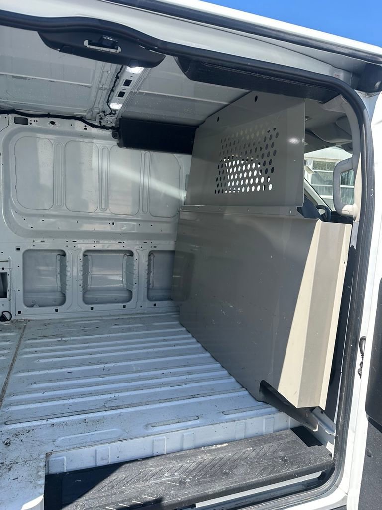 Used 2019 Ford Transit 150 148 Low Roof RWD image 27
