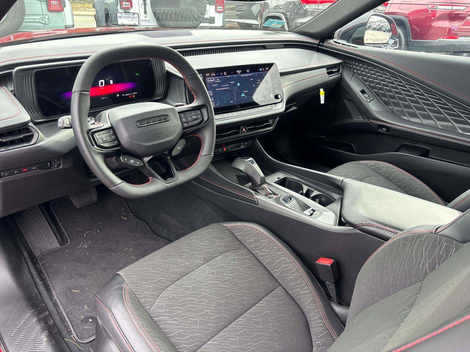 Used 2025 Dodge Charger Daytona R/T w/ Sun & Sound Package AWD/4WD image 8