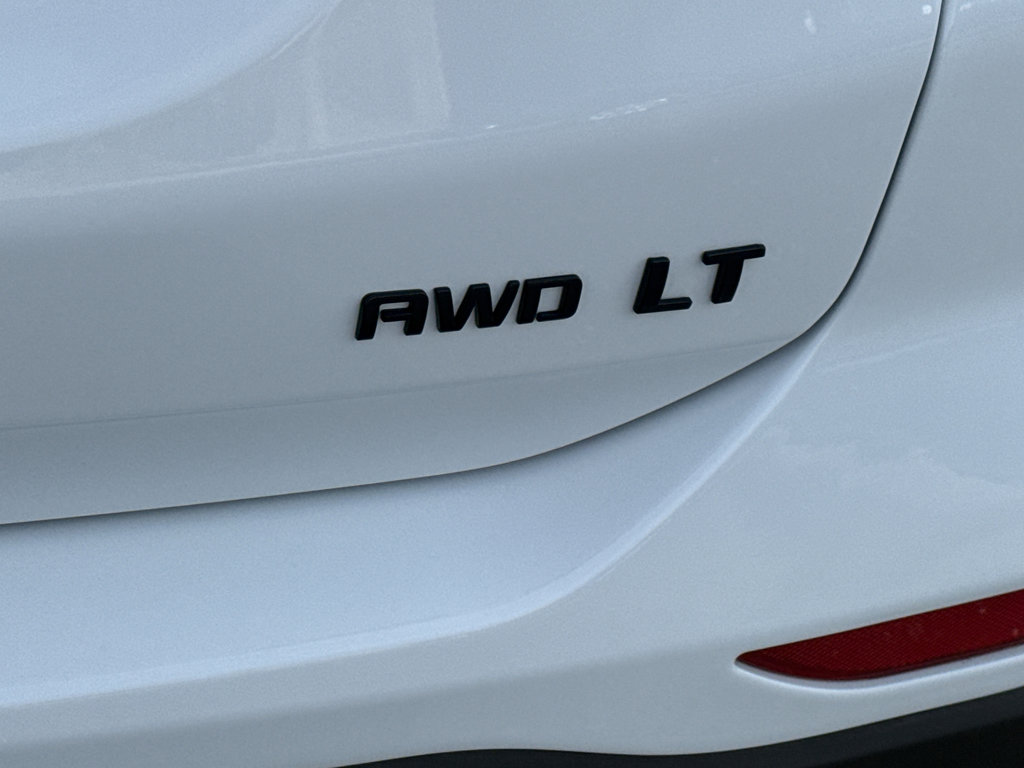 Used 2022 Chevrolet Equinox LT image 8