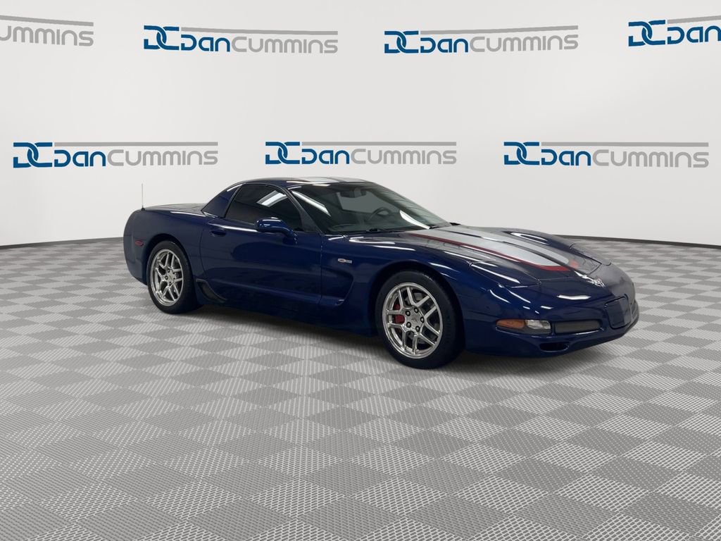 Used 2004 Chevrolet Corvette Z06 w/ Z06 Preferred Equipment Group image 2