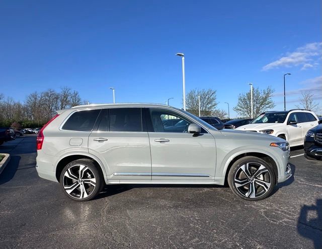 Used 2024 Volvo XC90 B6 Ultimate image 7