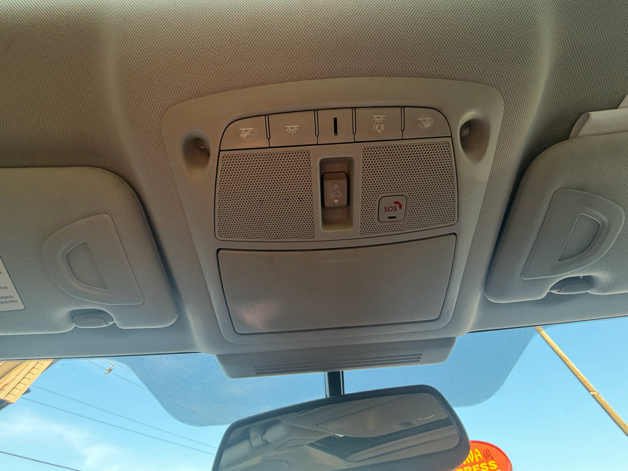 Used 2015 INFINITI Q50 Premium w/ Navigation Package image 24