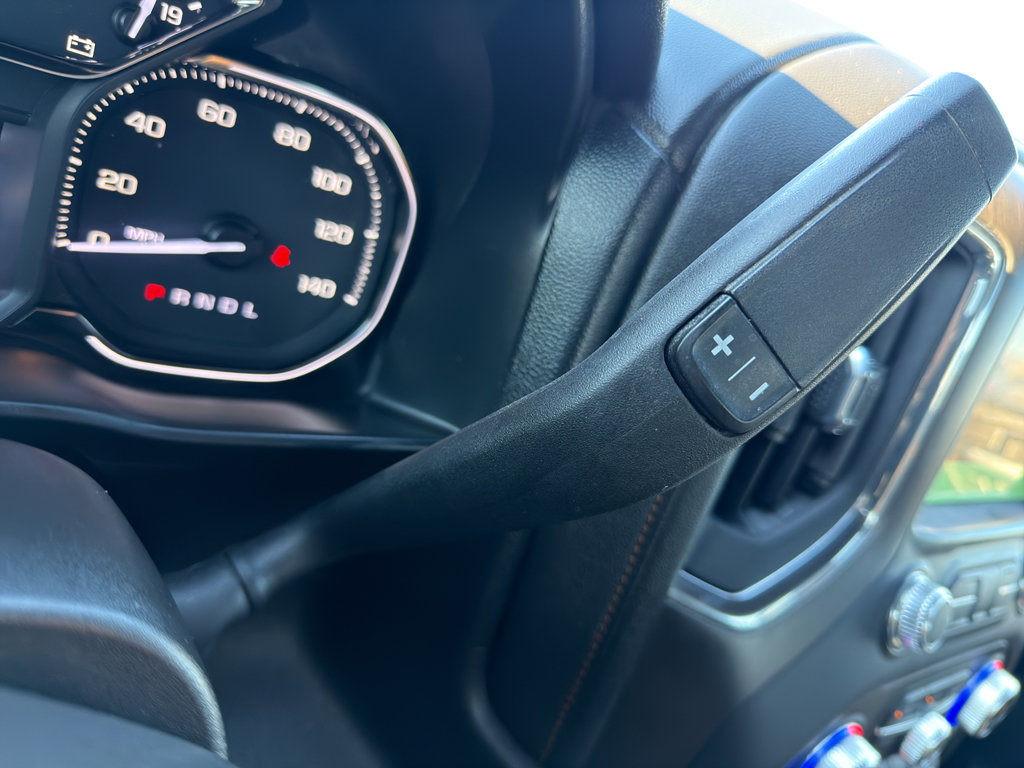 Used 2022 GMC Sierra 2500 AT4 image 26