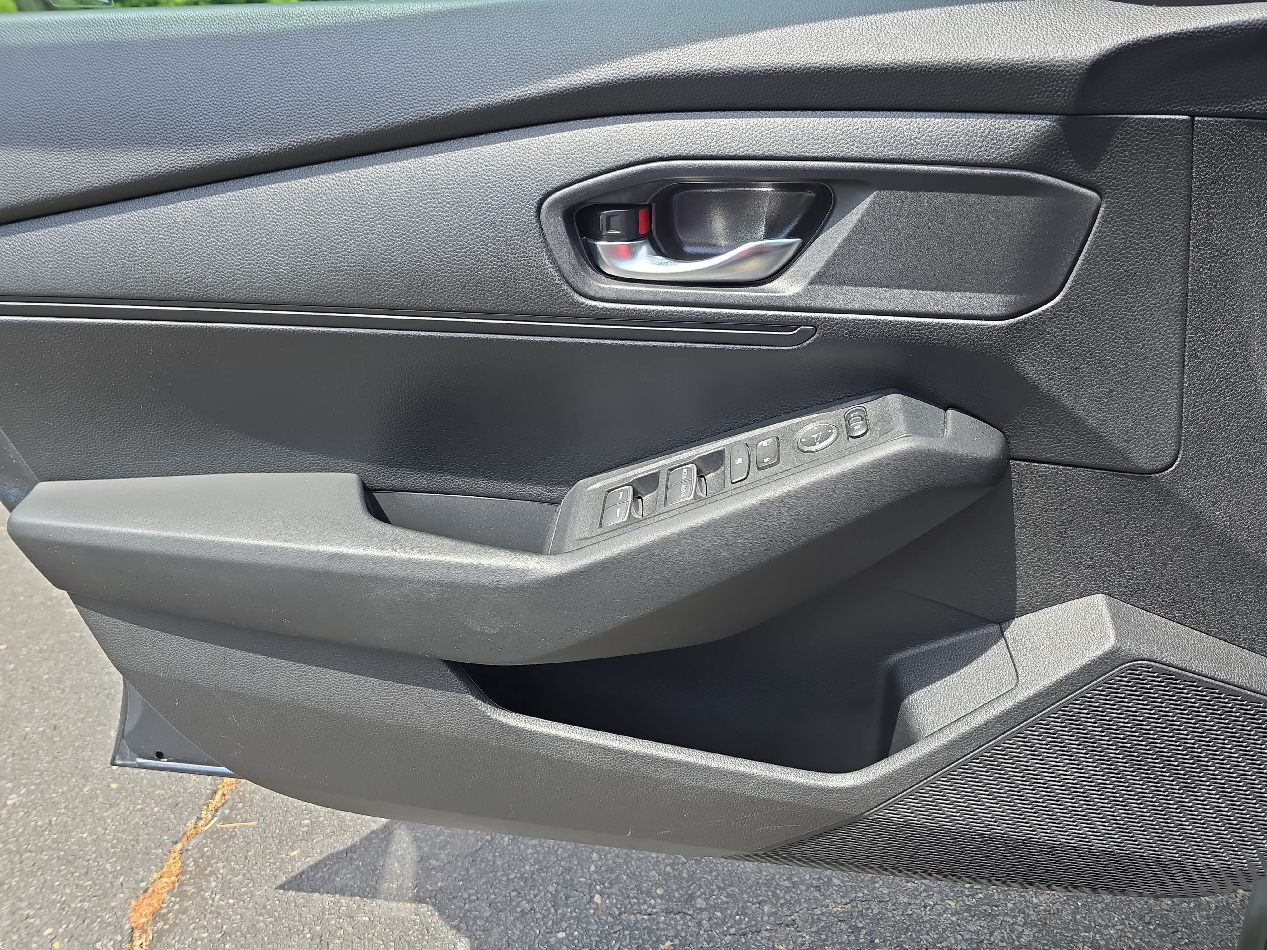 Used 2024 Honda Accord LX image 25
