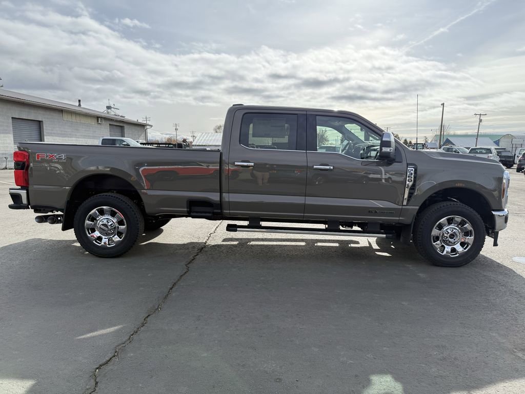 New 2026 Ford F350 Lariat w/ Lariat Premium Package image 7