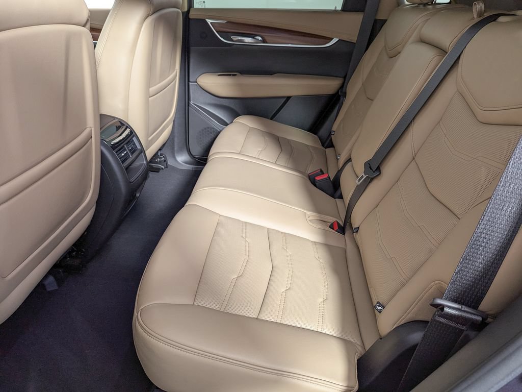 Used 2019 Cadillac XT5 Platinum AWD/4WD image 50