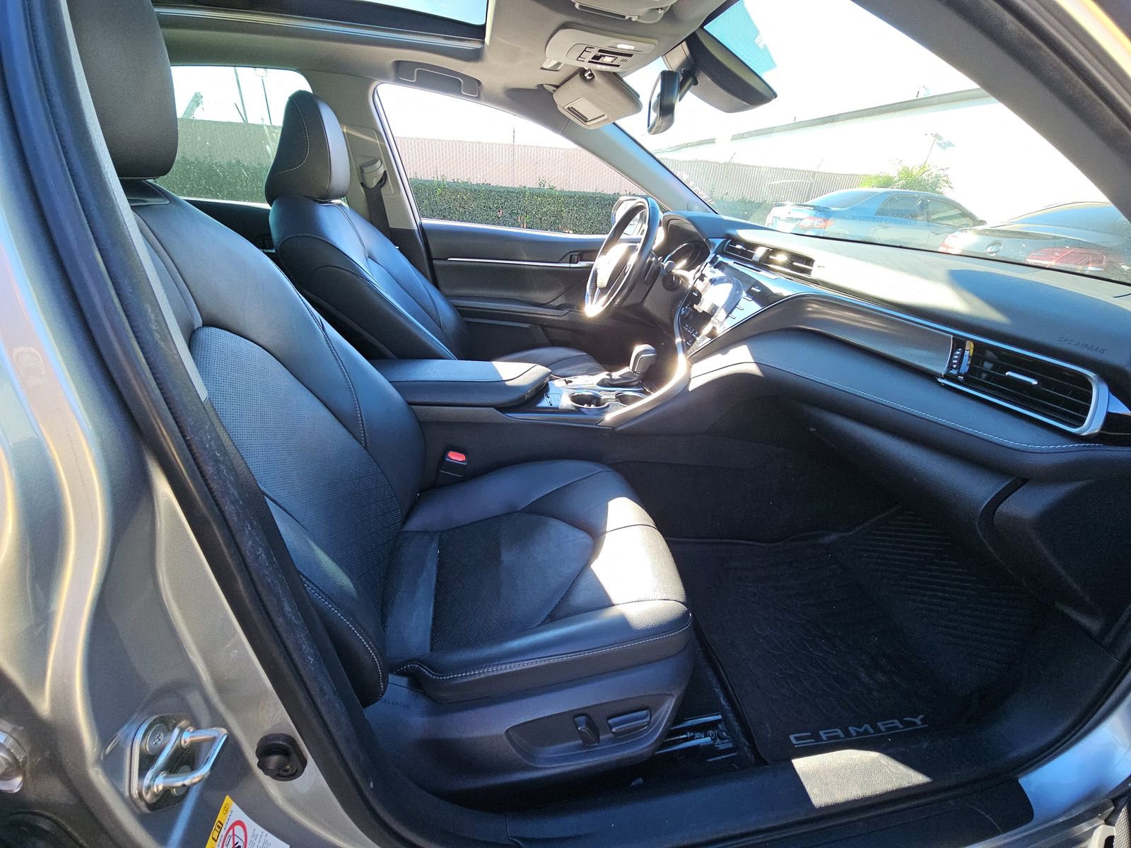 Used 2019 Toyota Camry XSE image 8