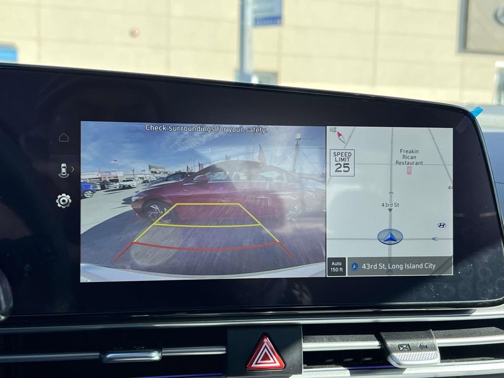 Certified 2024 Hyundai Elantra SEL w/ Convenience Package image 31