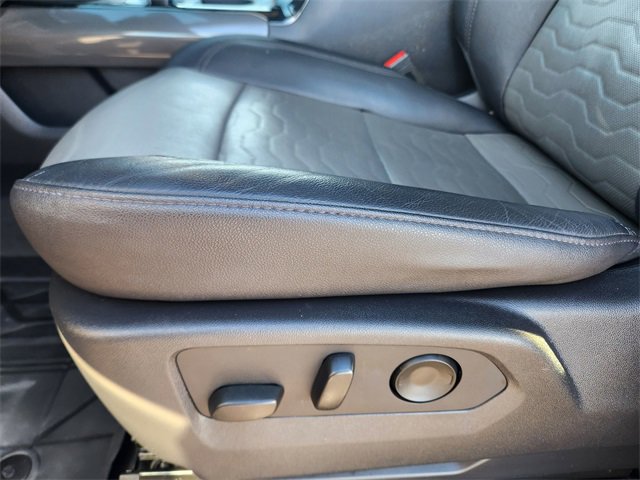 Used 2023 Chevrolet Silverado 1500 ZR2 w/ Technology Package image 9