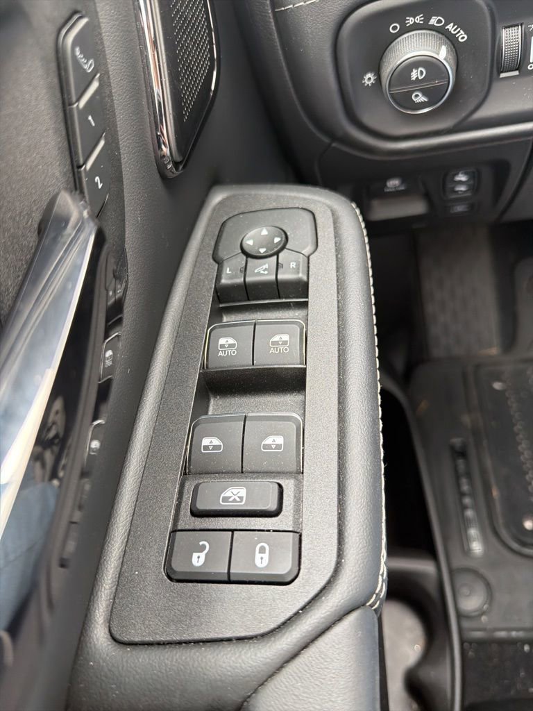 Certified 2026 RAM 1500 Limited AWD/4WD image 24
