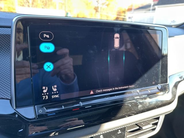 New 2026 Volkswagen Atlas Cross Sport SEL Premium R-Line image 23