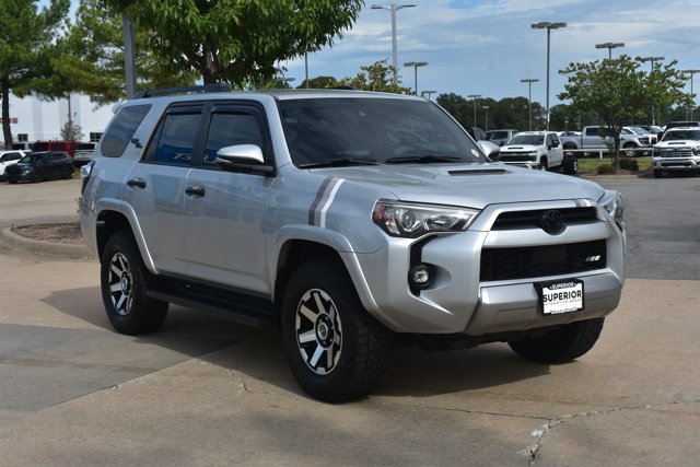 Used 2021 Toyota 4Runner TRD Off-Road Premium AWD/4WD image 3