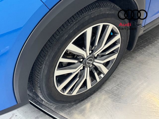 Used 2023 Nissan Kicks SV FWD image 5