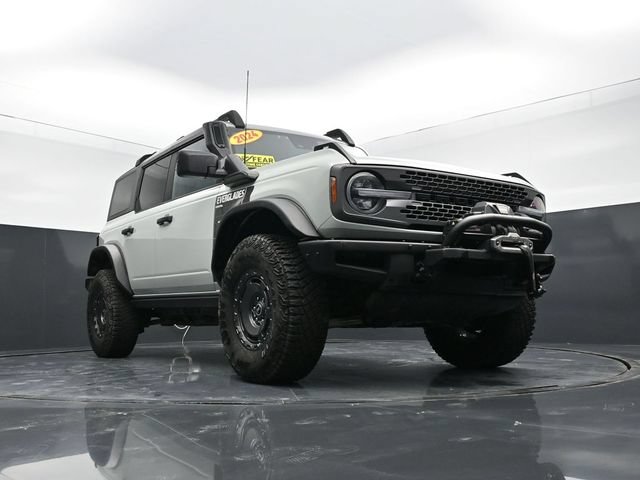 Used 2024 Ford Bronco Everglades AWD/4WD image 44
