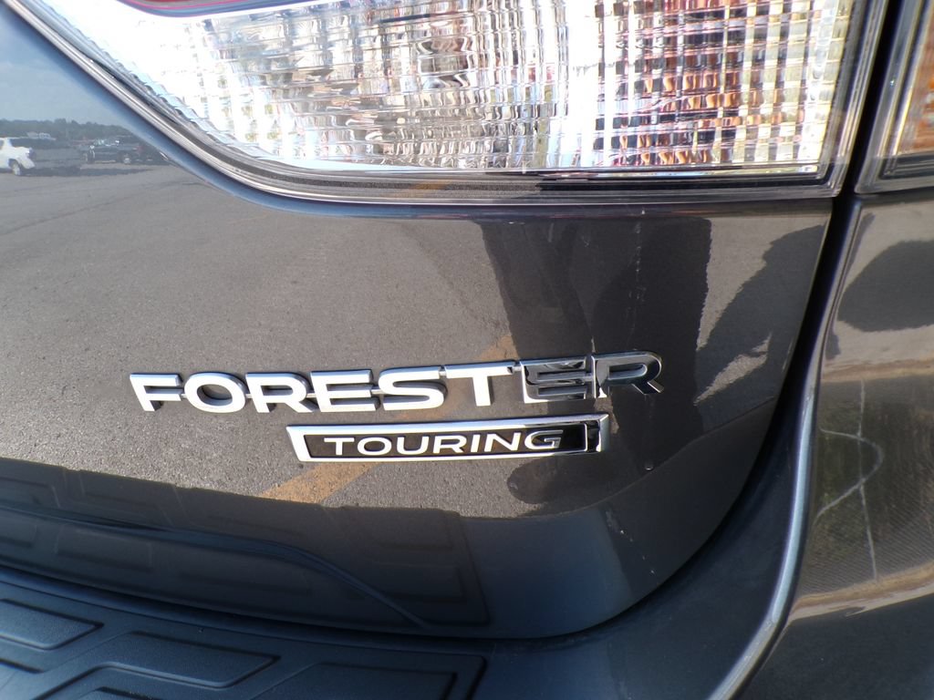 Used 2023 Subaru Forester Touring w/ Popular Package #2 AWD/4WD image 17