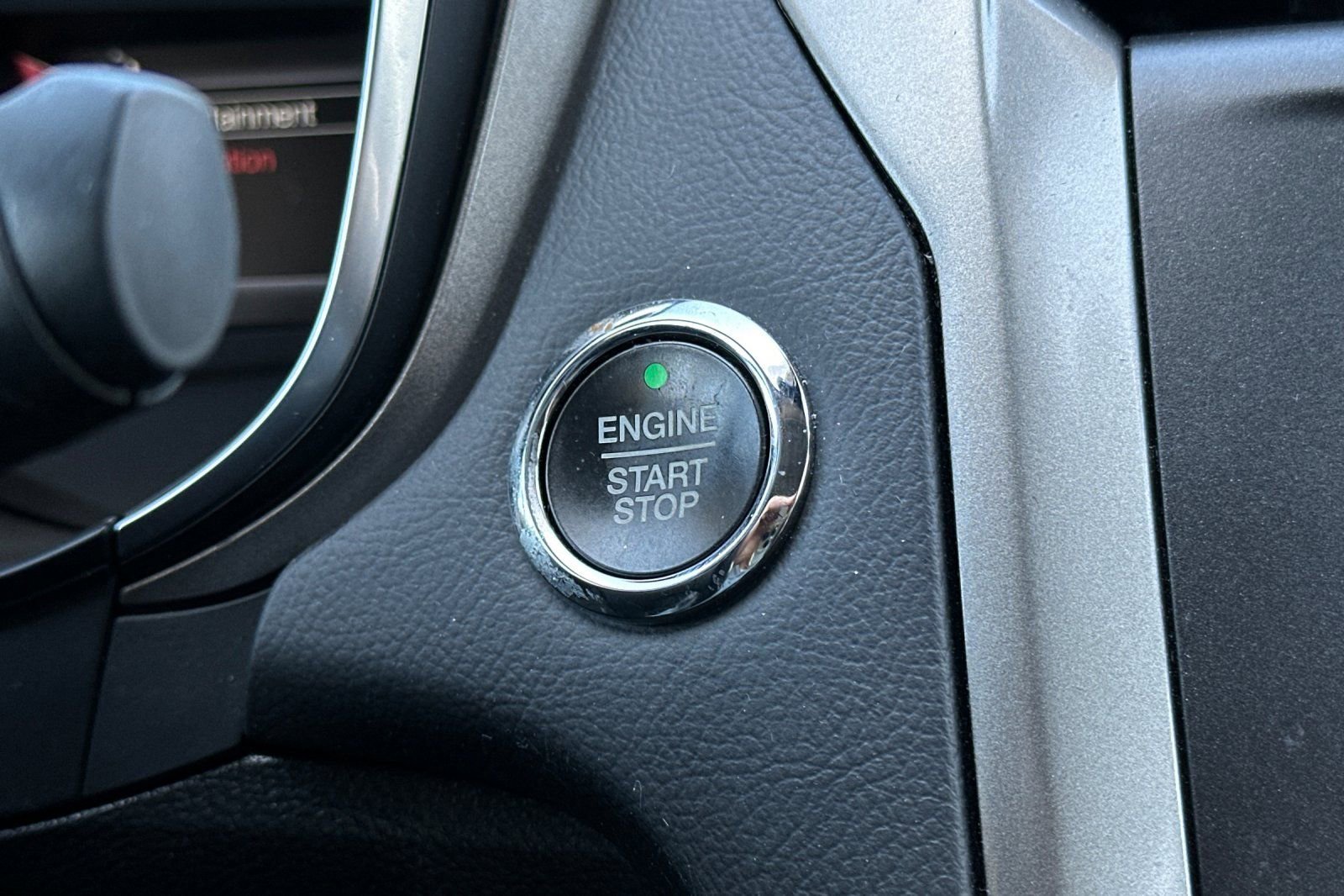 Certified 2020 Ford Fusion SE FWD image 21