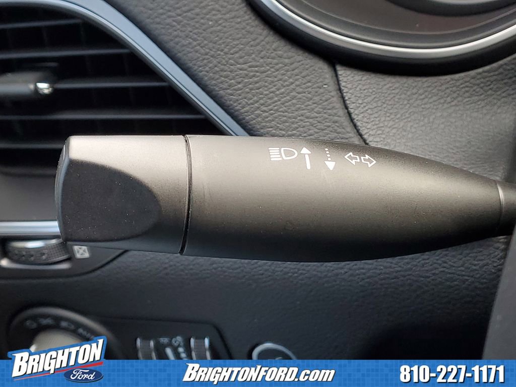 Used 2021 Jeep Cherokee Latitude Lux w/ Comfort/Convenience Group image 19