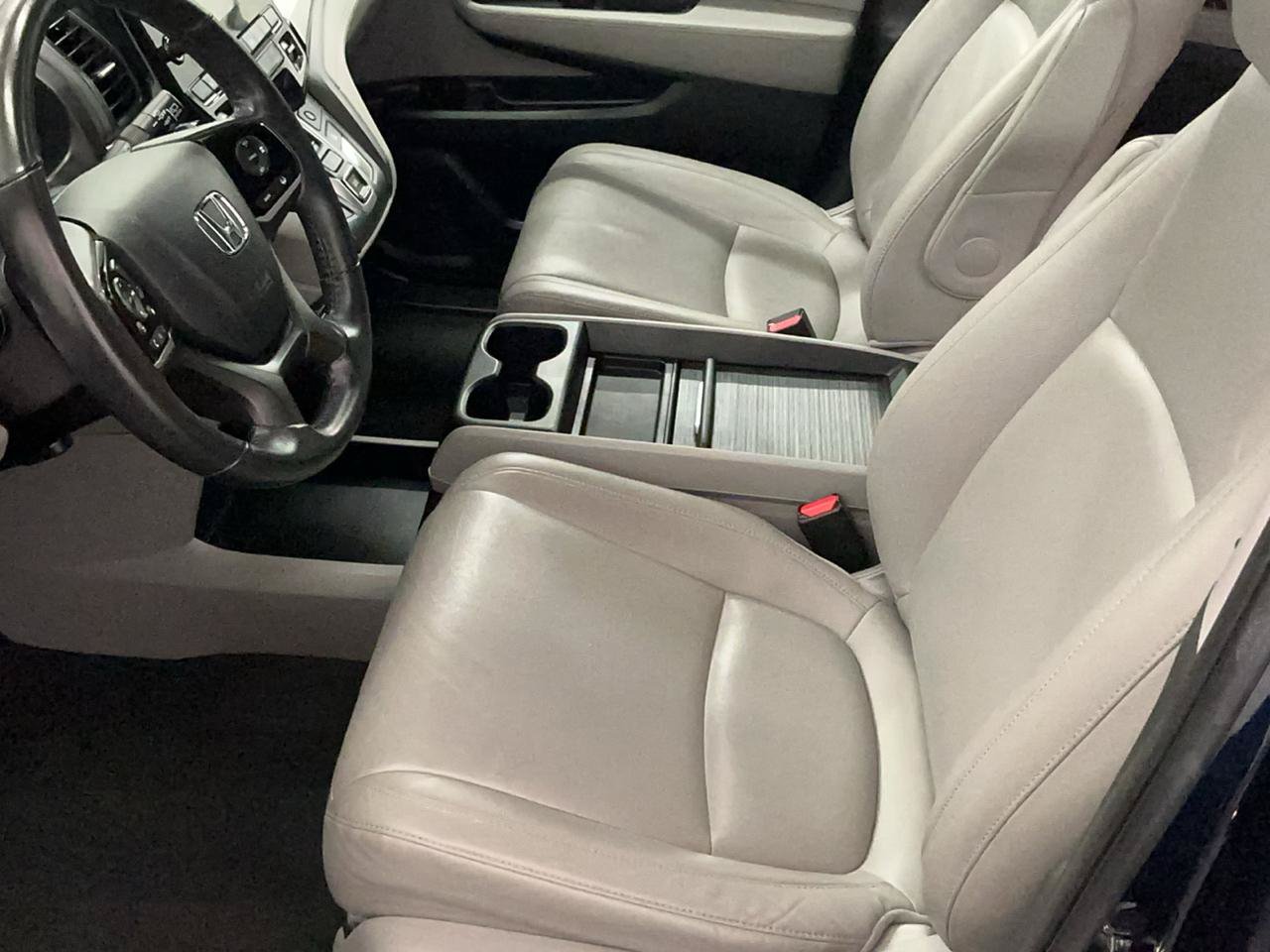Used 2020 Honda Odyssey Touring image 11