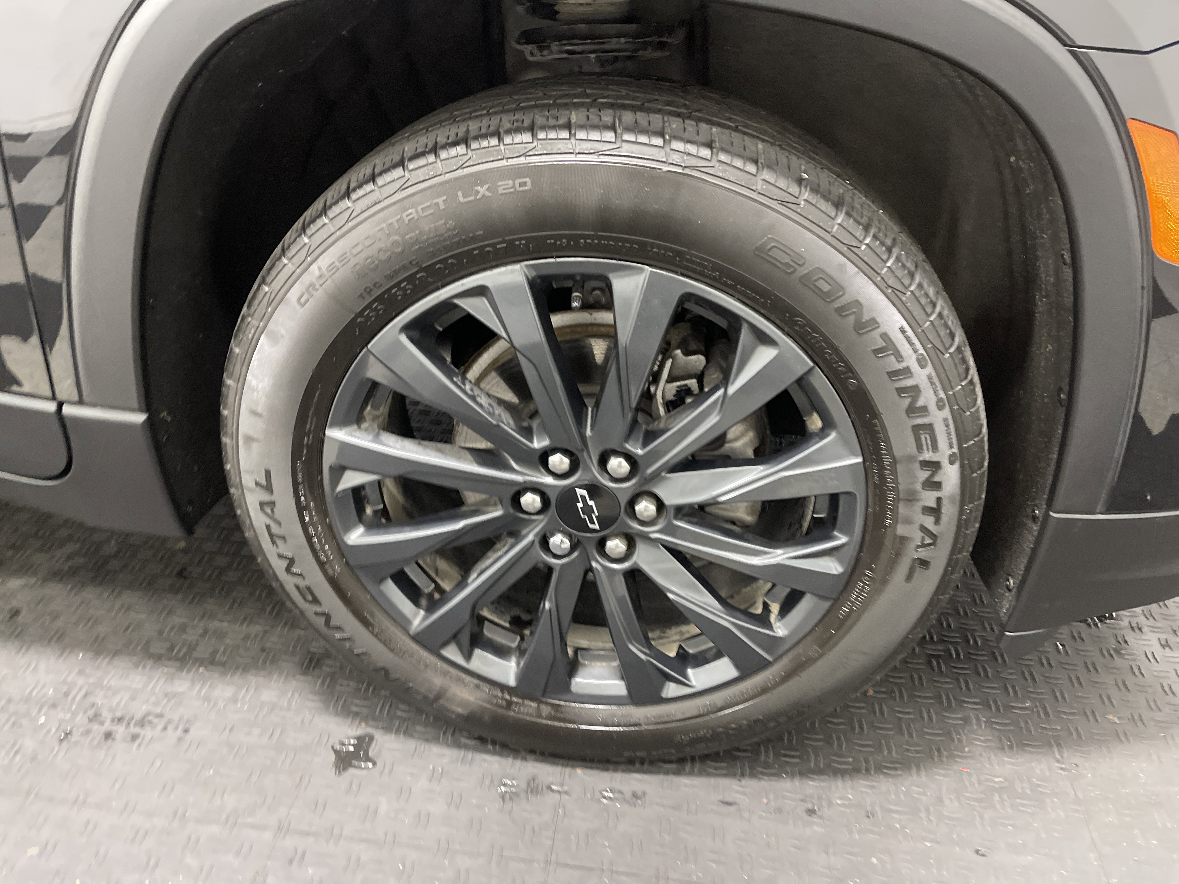 Used 2024 Chevrolet Traverse RS w/ LPO, Floor Liner Package image 28